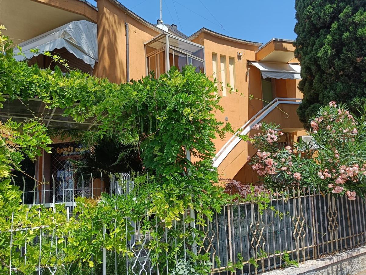 Casa Lucy Βίλα Μπαρντολίνο Εξωτερικό φωτογραφία