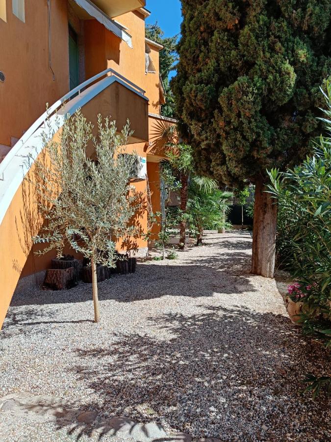 Casa Lucy Βίλα Μπαρντολίνο Εξωτερικό φωτογραφία